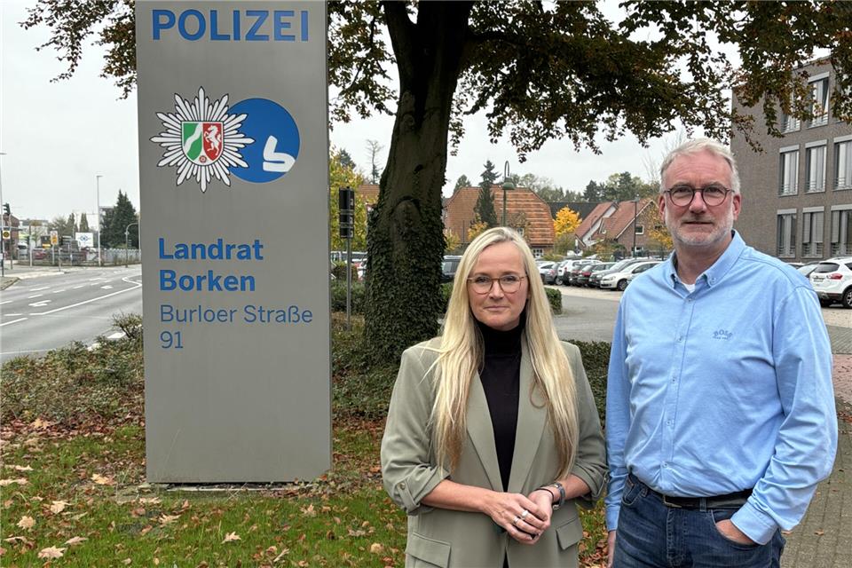 Dagmar Reimer und Dietmar Brüning arbeiten bei der Kreispolizei Borken im Bereich Opferschutz.