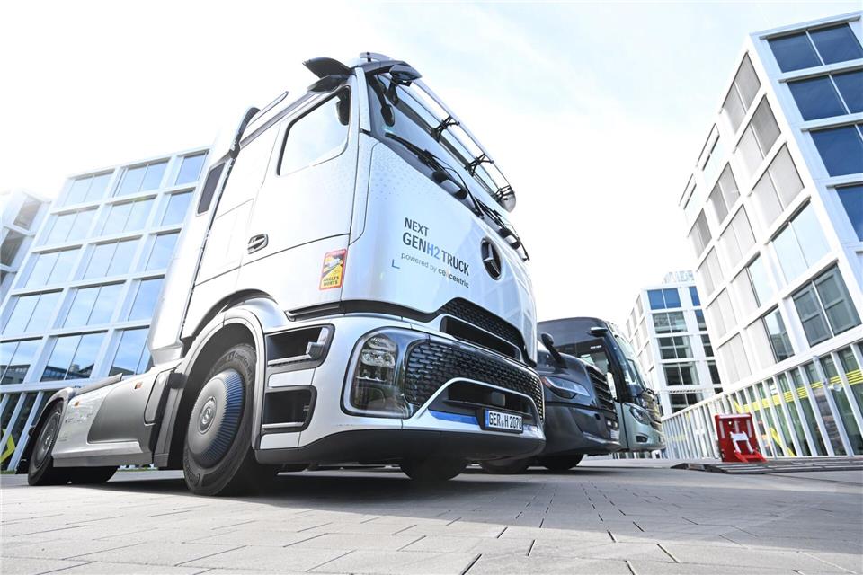 Daimler Truck: (Archivbild)Bernd Weißbrod/dpa