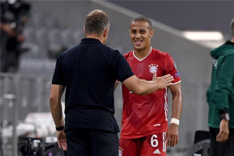 Damals Trainer und Spieler, nun Trainer und Assistent. (Archivbild)Sven Hoppe/dpa