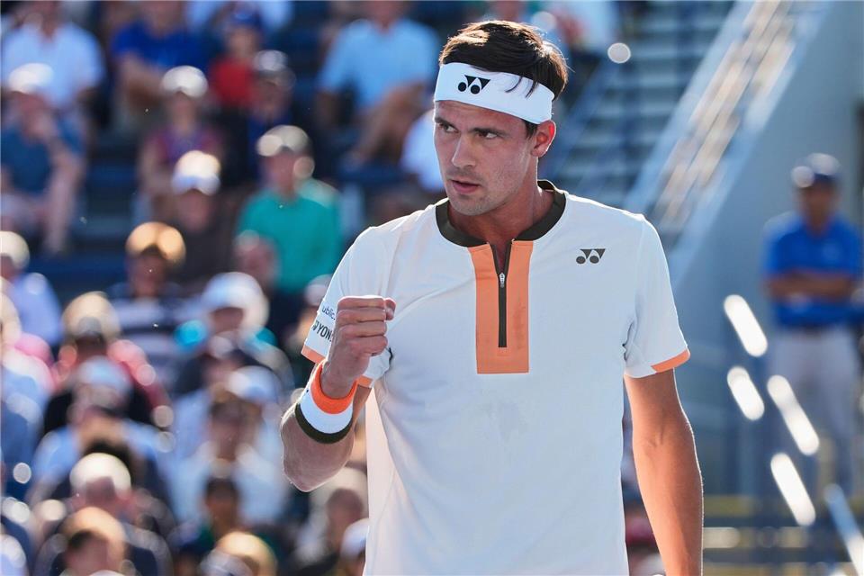 Daniel Altmaier steht beim Tennis-Turnier in Tokio im Achtelfinale.Pamela Smith/FR172156 AP/AP/dpa