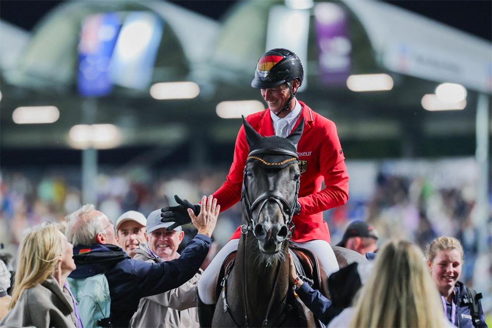Daniel Deußer sichert vorzeitig Gold.Rolf Vennenbernd/dpa