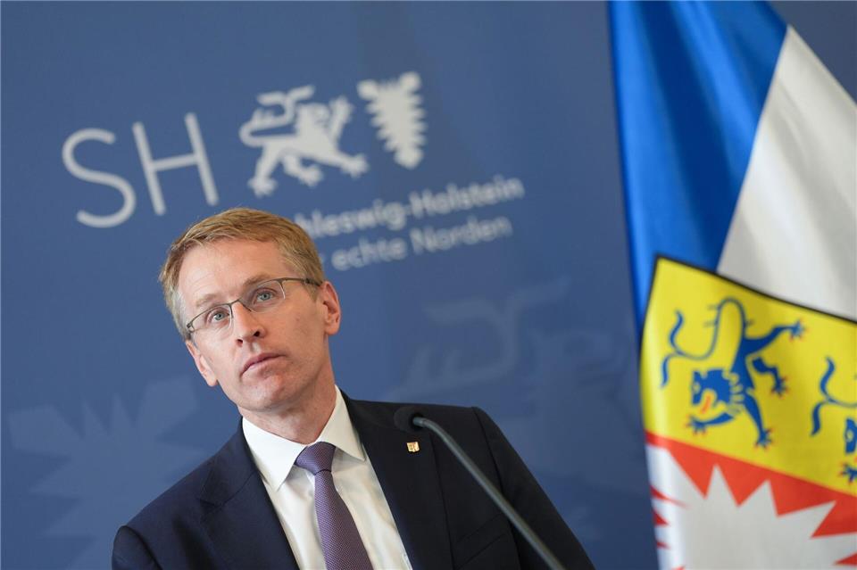Daniel Günther warb in seiner Rede für eine intensivere Zusammenarbeit im Ostseeraum. (Archivbild)Marcus Brandt/dpa