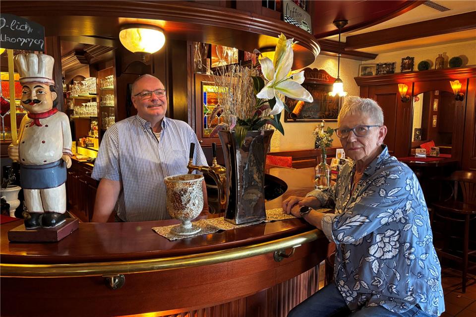 Das Alte Gasthaus Niehoff wird gelebt von Peter Niehoff und seiner Schwester Karola. Über kurz oder lang wollen sie den Betrieb abgeben.