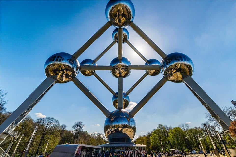 Brüssel in drei Tagen: Pralinen, Bier und Politik  Das Atomium ist das bekannteste Wahrzeichen der belgischen Hauptstadt.Jean-Paul Remy/www.atomium.be/visit.brussels/dpa-tmn