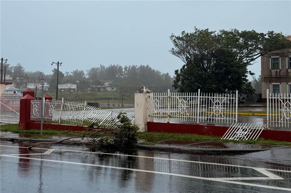 Das Ausmaß der Schäden war zunächst unklar.Eric Rosario/Kandit News/dpa