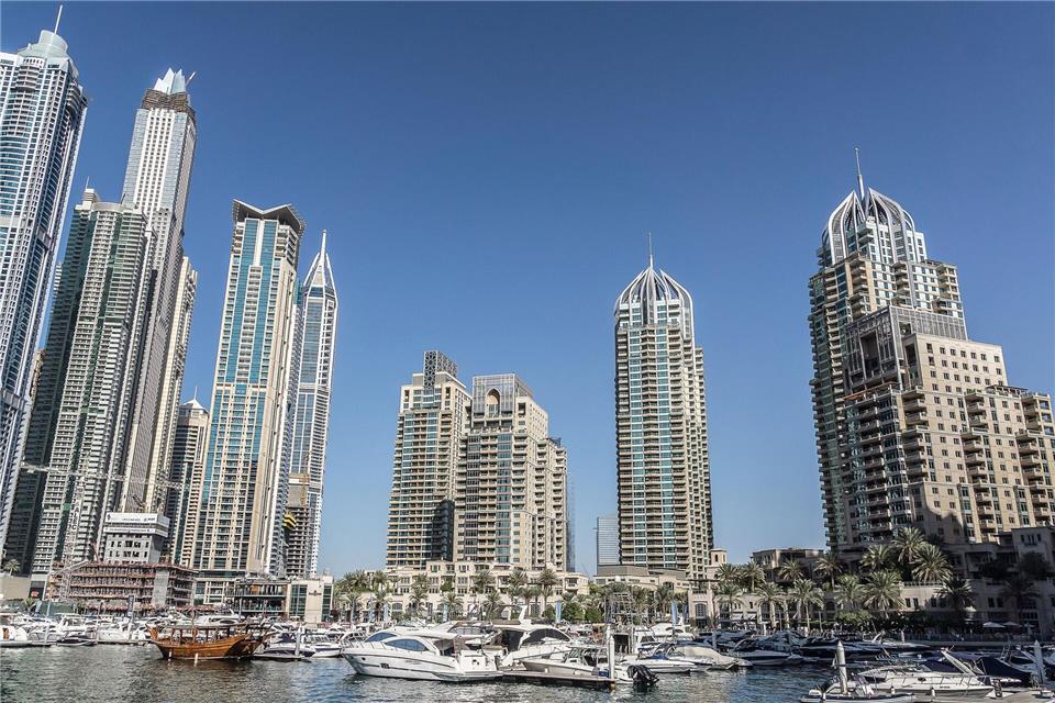 Das Auswärtige Amt hat die Reisehinweise für Dubai, Abu Dhabi und auch für die Golfstaaten Oman, Bahrain und Katar geändert.picture alliance/dpa/dpa-tmn