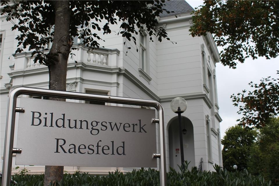 Das Bildungswerk bietet etliche seiner Kurse in der Villa Becker in Raesfeld an