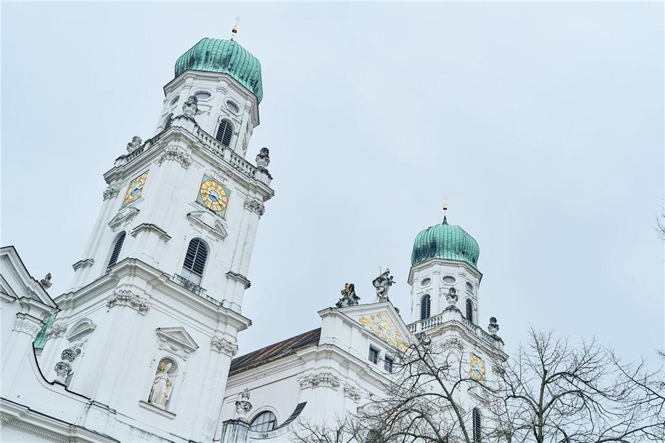 Das Bistum Passau ist die vierte bayerische Diözese, zu der ein Missbrauchsgutachten erscheint. Tobias C. Köhler/dpa