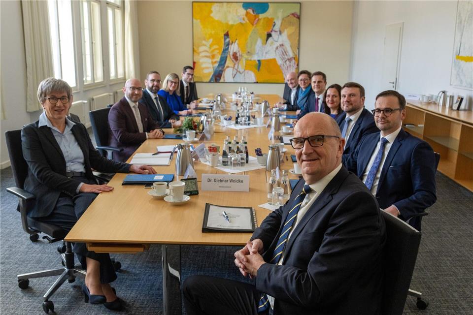 Das Brandenburger Kabinett berät über den künftigen Haushalt. (Archivbild)Soeren Stache/dpa