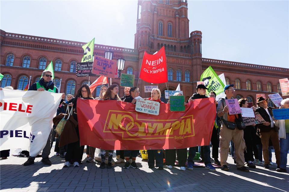 Das Bündnis NOlympia will ein Volksbegehren erreichen.Carsten Koall/dpa