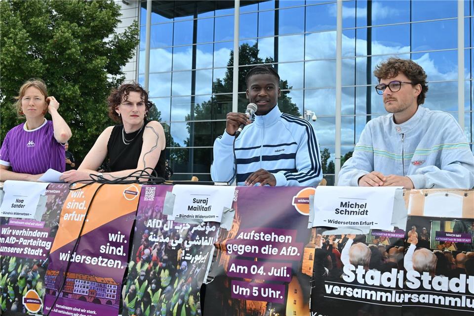 Das Bündnis Widersetzen will den AfD-Bundesparteitag in Erfurt verhindern. Martin Schutt/dpa