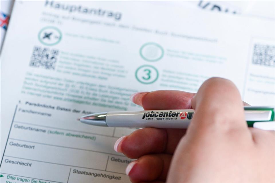 Das Bürgergeld soll Menschen ihr Existenzminimum sicherstellen, ein kleiner Zuverdienst ist möglich.picture alliance/dpa