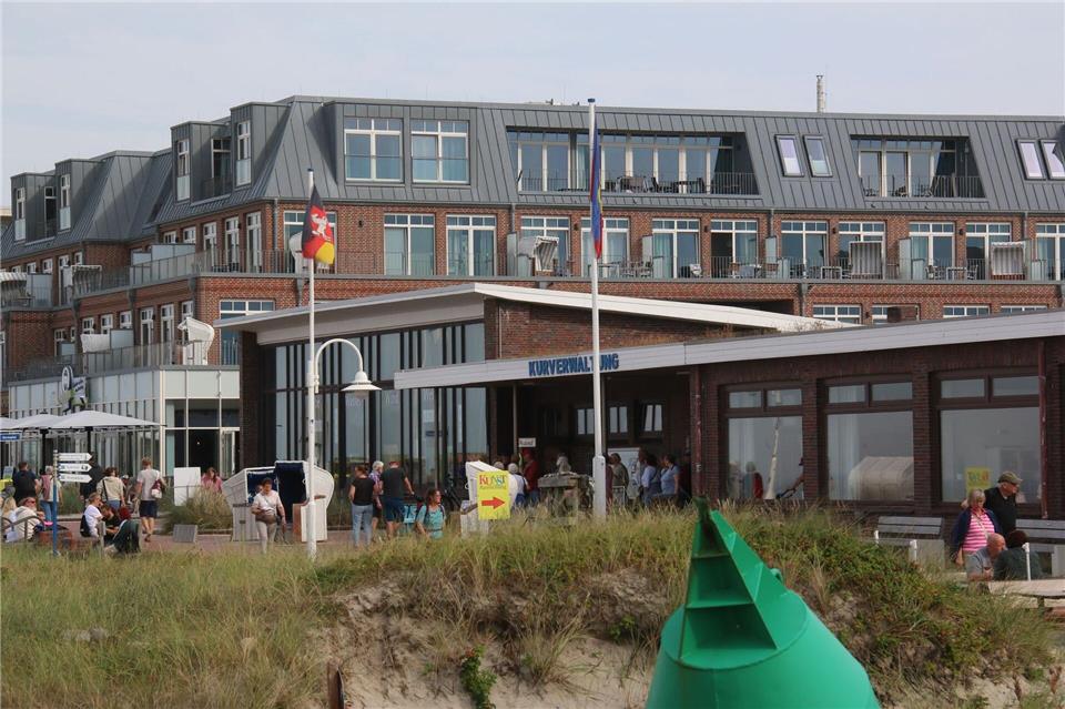 Das Büro des Bürgermeisters oder der Bürgermeisterin auf der Insel Wangerooge ist nah am Strand. Peter Kuchenbuch-Hanken/dpa