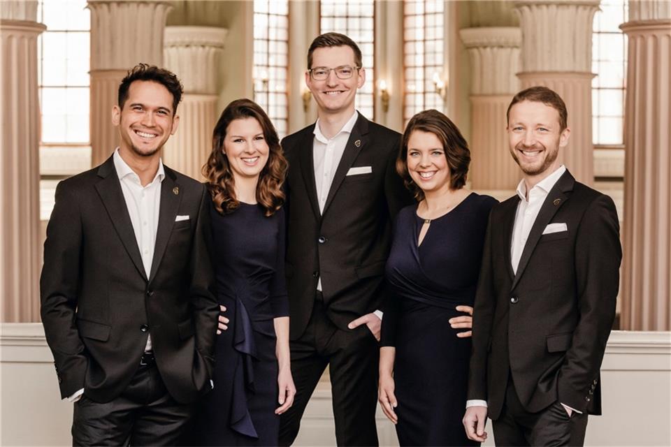 Das Calmus-Ensemble wird Weihnachtslieder singen.
