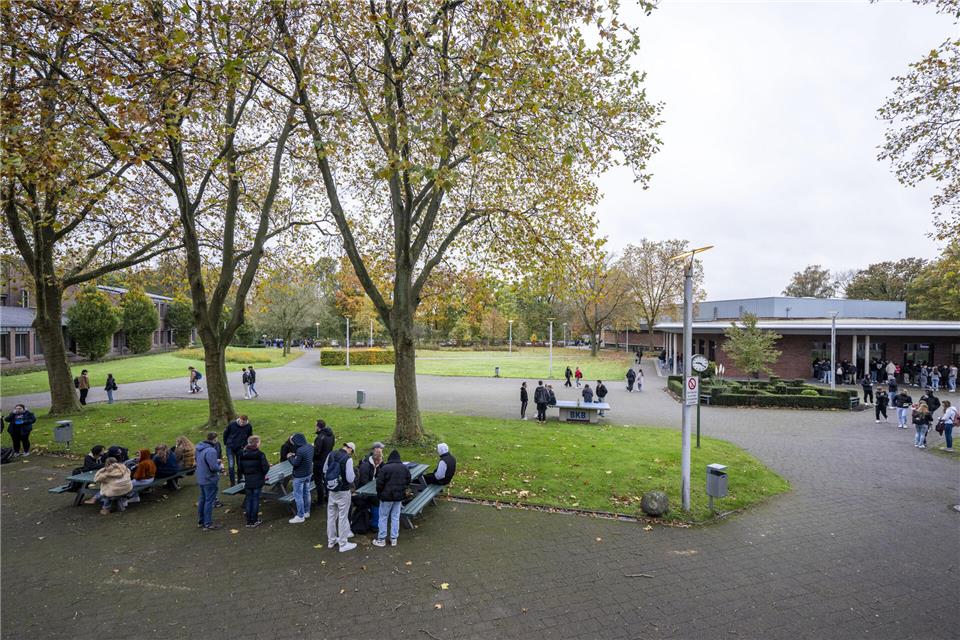 Das Campusfest bietet neben Einblicken in die Schule auch ein Bühnenprogramm.