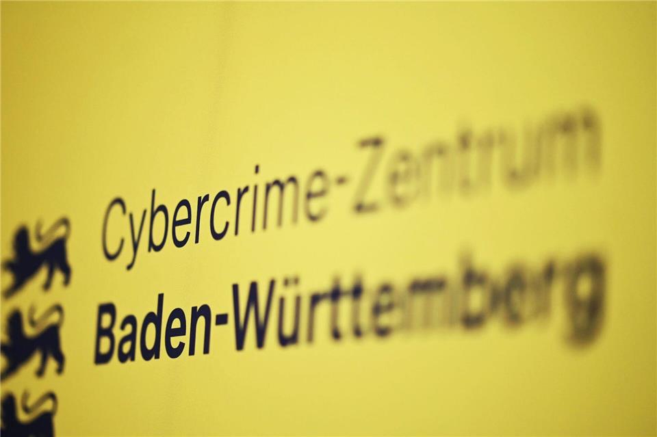 Das Cybercrime-Zentrum Baden-Württemberg ermittelt. (Symbolbild)Uli Deck/dpa