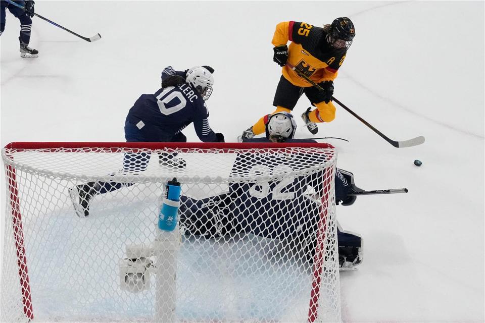 Das DEB-Team kam immer wieder gefährlich vors Tor.Darko Bandic/Pool AP/AP/dpa