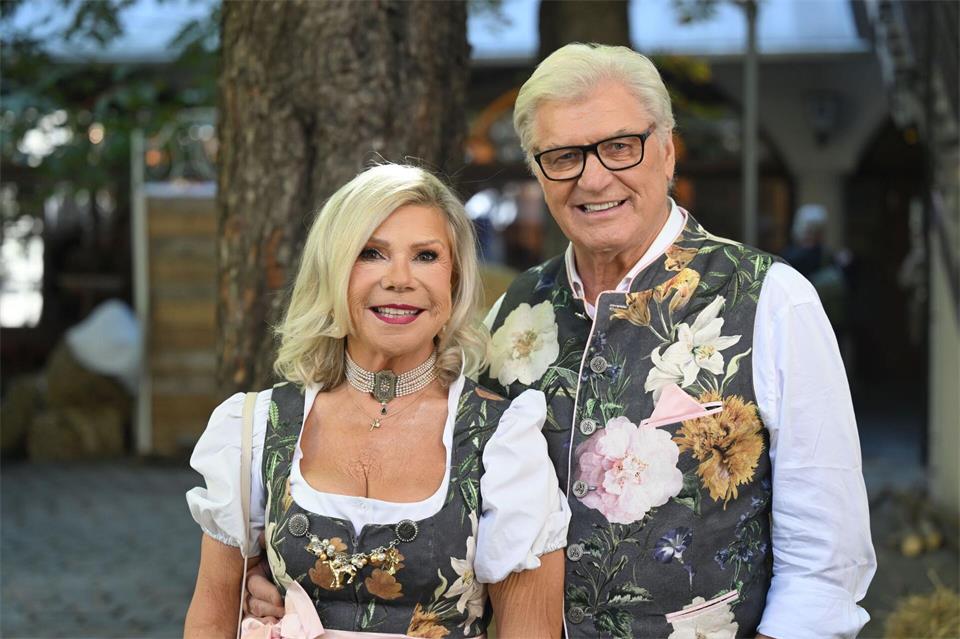 Das Duo Marianne und Michael hatte sich eigentlich von der Bühne verabschiedet. (Archivbild)Felix Hörhager/dpa