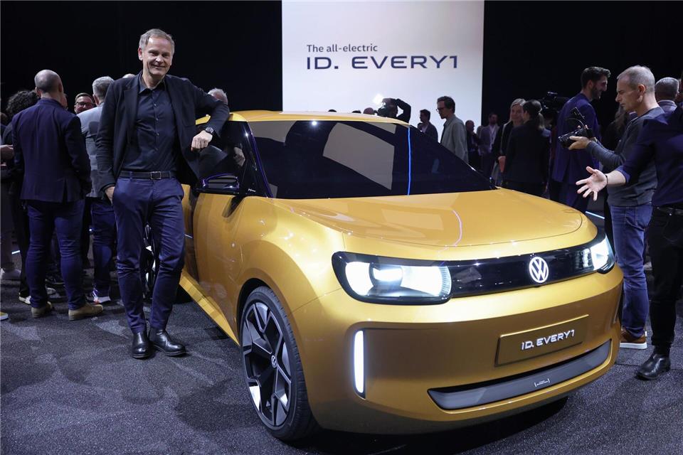 Das Einstiegsmodell ID.EVERY1 soll das erste VW-Auto mit der zusammen mit Rivian entwickelten Elektronik-Architektur werden. (Archivbild)Rolf Vennenbernd/dpa