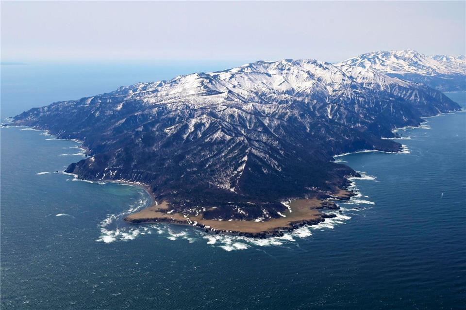 Das Erdbebenzentrum lag im Meer in einer Tiefe von rund zehn Kilometern, an der Ostküste Japans. (Archivbild)-/Kyodo News/AP/dpa