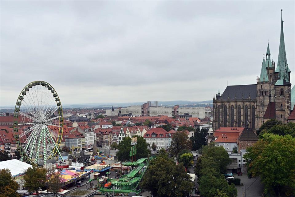 Das Erfurter Oktoberfest lockte rund 500.000 Besucher in die Landeshauptstadt von Thüringen. (Archivbild)Martin Schutt/dpa