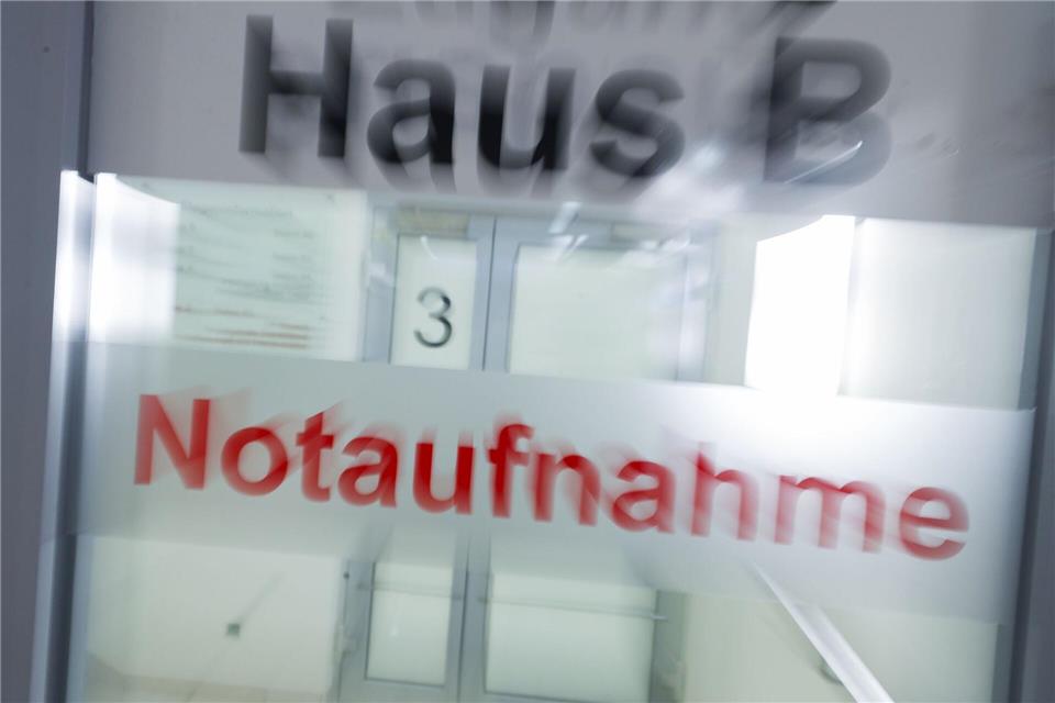 Finanzielle Schieflage: Schutzschirm für Erzgebirgsklinikum Das Erzgebirgsklinikum mit seinen vier Standorten in Annaberg, Stollberg, Zschopau und Olbernhau steckt in finanzieller Schieflage. (Foto Illustration)Jan Woitas/dpa-Zentralbild/ZB
