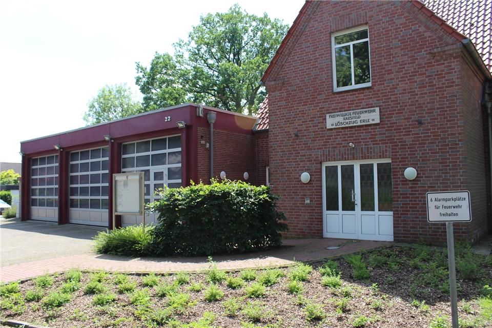 Das Feuerwehrgerätehaus in Erle soll umgebaut werden.