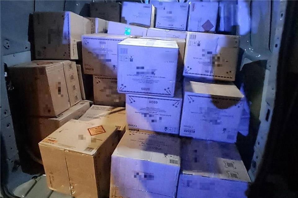 Das Feuerwerk wurde beschlagnahmt.-/Polizei Berlin/dpa