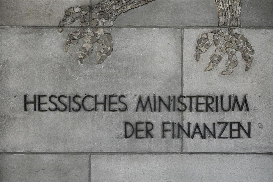 Das Finanzministerium legt Zahlen zu leerstehenden Immobilien vor. (Symbolbild)Arne Dedert/dpa