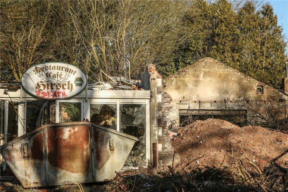 Altes Café Hirsch in Bocholt ist abgerissen worden  Das Gebäude, in dem früher das Cafe Hirsch war, ist abgerissen worden.
