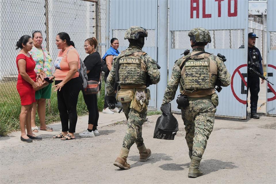 Das Gefängnis liegt im konfliktreichen Bundesstaat Sinaloa,Fausto Camacho/AP/dpa