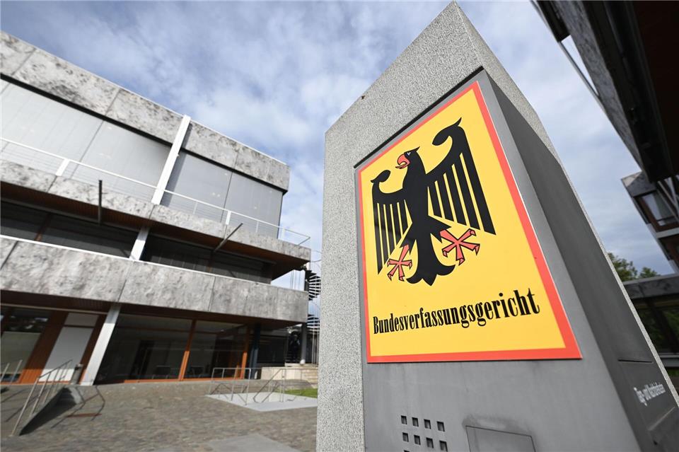 Das Gericht hat einen Eilantrag der Linksfraktion geprüft.Uli Deck/dpa
