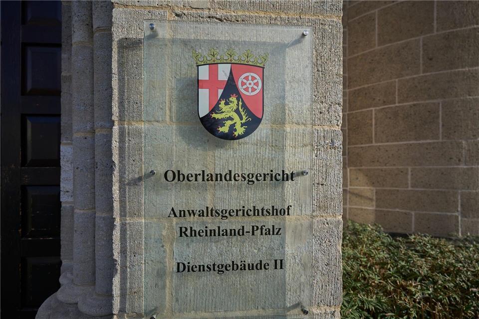 Das Gericht lehnte den Antrag aus formellen Gründen ab. (Archivbild)Sascha Ditscher/dpa