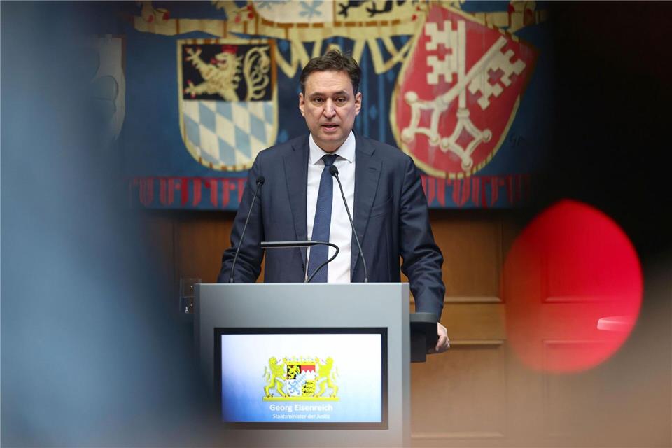 Das Gesundheitswesen in Deutschland ist laut Eisenreich ein gigantischer Wirtschaftssektor, der auch Kriminelle anzieht. Daniel Löb/dpa