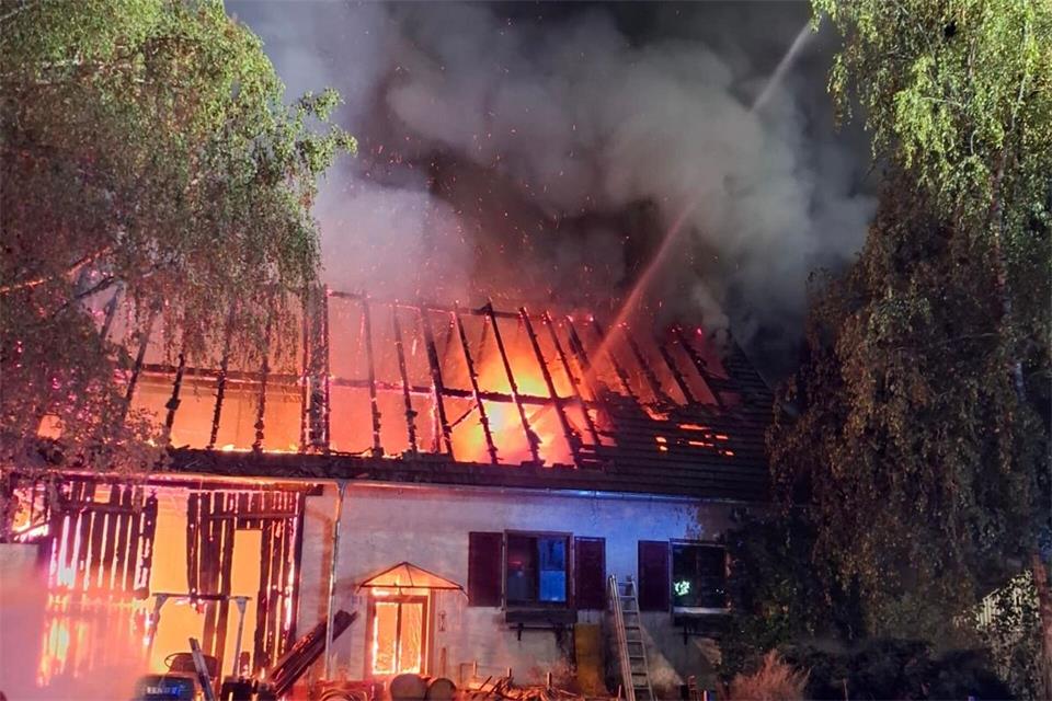 Das Haus ist nach dem Feuer unbewohnbar. Kreisfeuerwehrverband Calw e.V./dpa