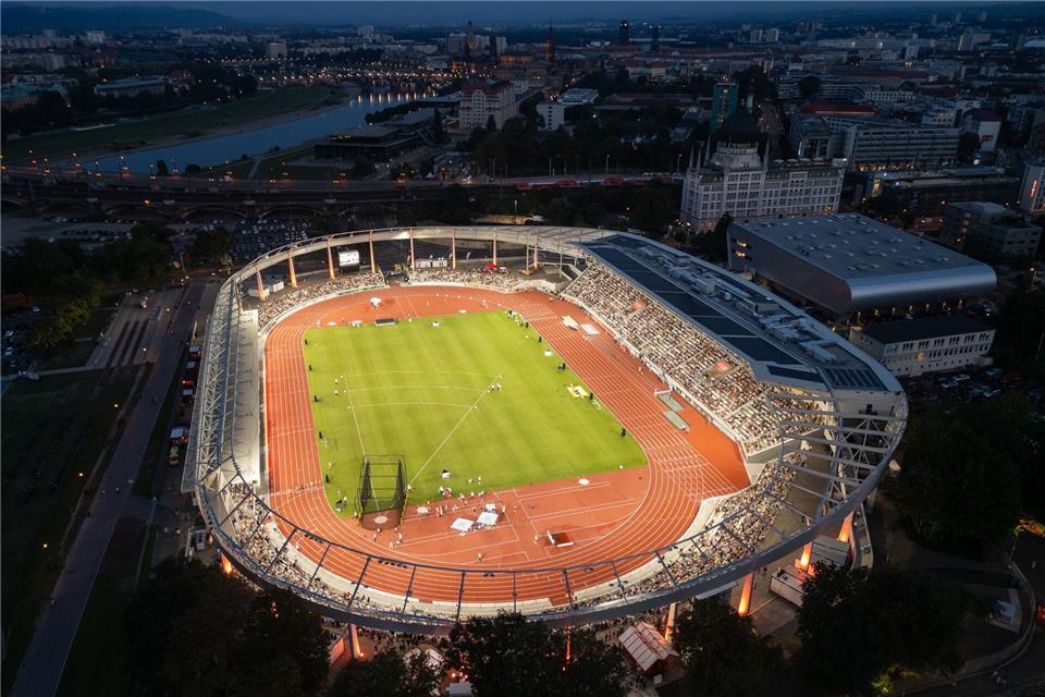 Das Heinz-Steyer-Stadion in Dresden ist eine der modernsten Sportstätten in Sachsen (Archivbild). Robert Michael/dpa