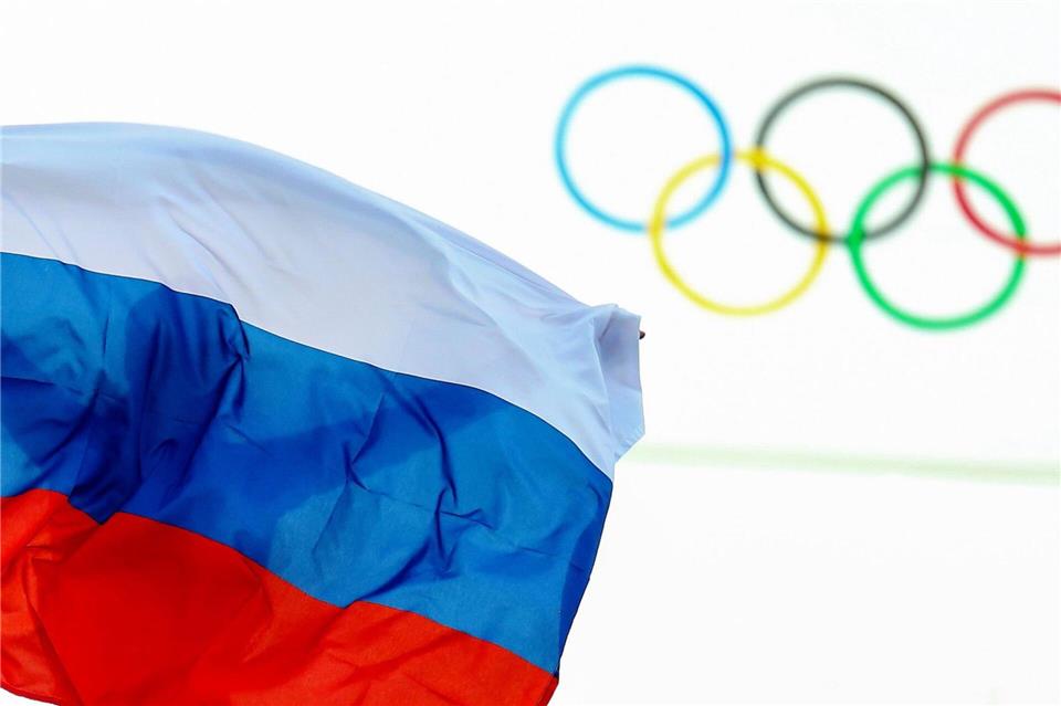 Das IOC empfiehlt, russischen Juniorensportlern wieder den Start unter eigener Flagge zu erlauben.Hannibal Hanschke/epa/dpa