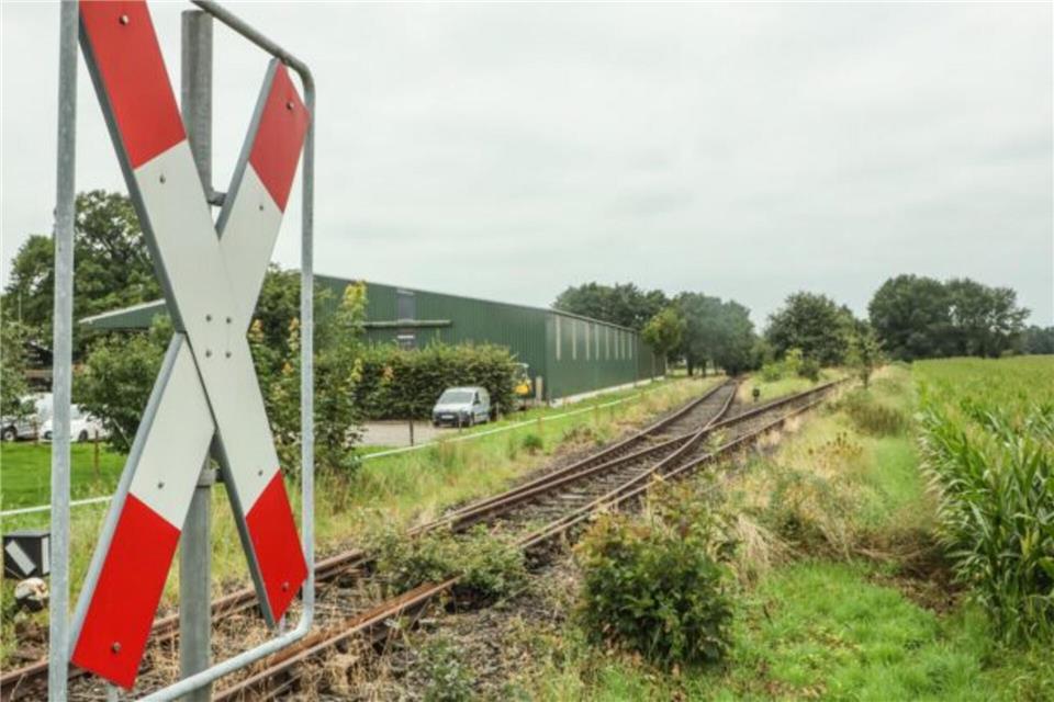 Das Industriestammgleis führt in den Industriepark in Bocholt-Mussum und ist seit Jahren marode.