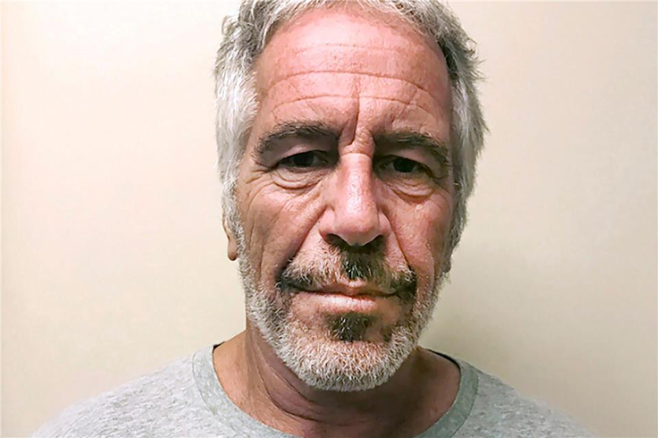 Das Justizministerium hat die Entdeckung von mehr als einer Million Dokumente bekanntgemacht, die etwas mit dem Epstein-Fall zu tun haben könnten.---/AP/dpa