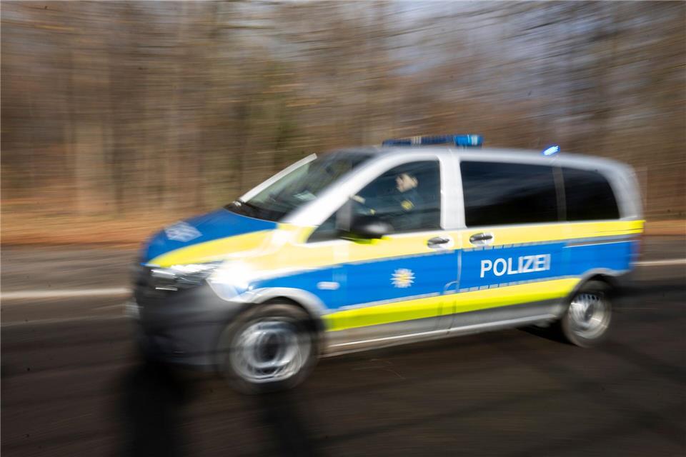 Das Kind wurde unverletzt befreit. (Symbolbild)Marijan Murat/dpa