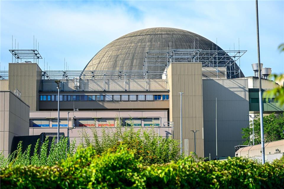 Das Kraftwerk Emsland ist eins der letzten deutschen Atomkraftwerke und wird derzeit zurückgebaut. (Archivbild)Sina Schuldt/dpa