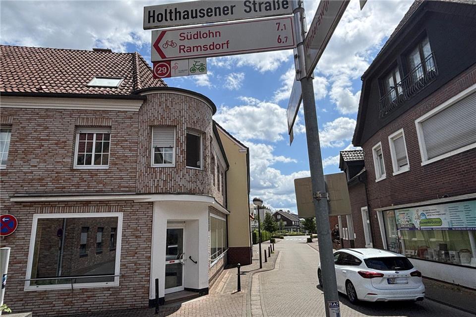 Fläche für Einzelhandel in Weseke schrumpft weiter Das Ladenlokal links soll als Erweiterung einer benachbarten Senioren-WG in Wohnraum umgebaut werden. Die Politik hat dem Antrag zugestimmt.