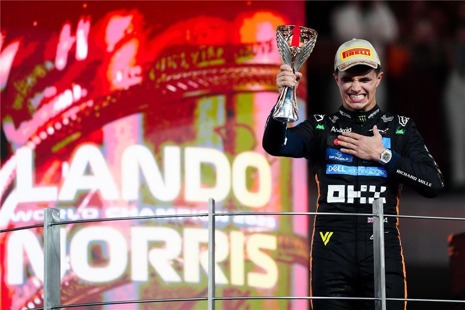 Das Lächeln des Weltmeisters soll nie mehr weichen. (Archivbild)David Davies/PA Wire/dpa