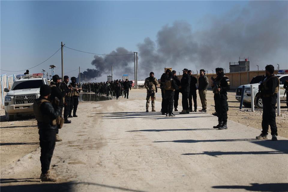 Das Lager al-Hol war bislang von den SDF bewacht worden. Ghaith Alsayed/AP/dpa