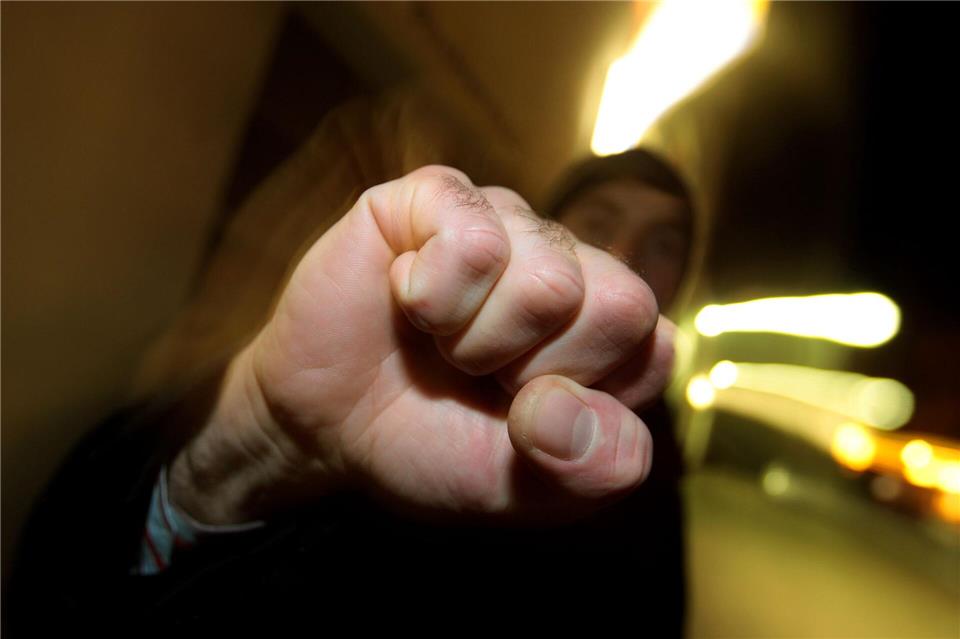Das Landessozialgericht Sachsen-Anhalt verneint Opferentschädigung bei Zugehörigkeit zum kriminellen Milieu. (Symbobild)picture alliance / dpa