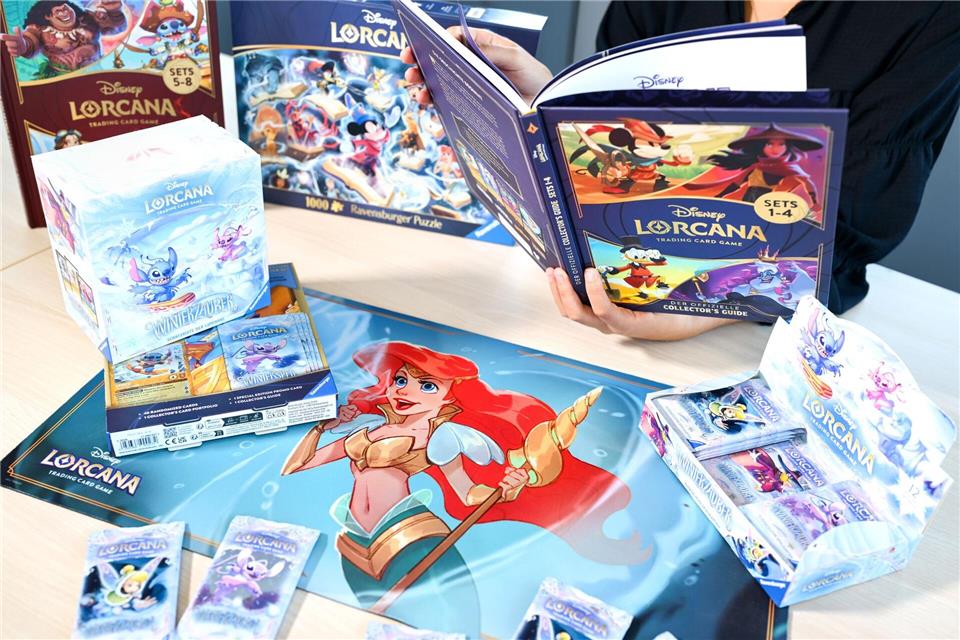 Das „Lorcana“-Universum wächst: Im Februar ist bereits das elfte Set mit dem Namen „Winterzauber“ auf den Markt gekommen.Disney/Ravensburger/dpa-tmn