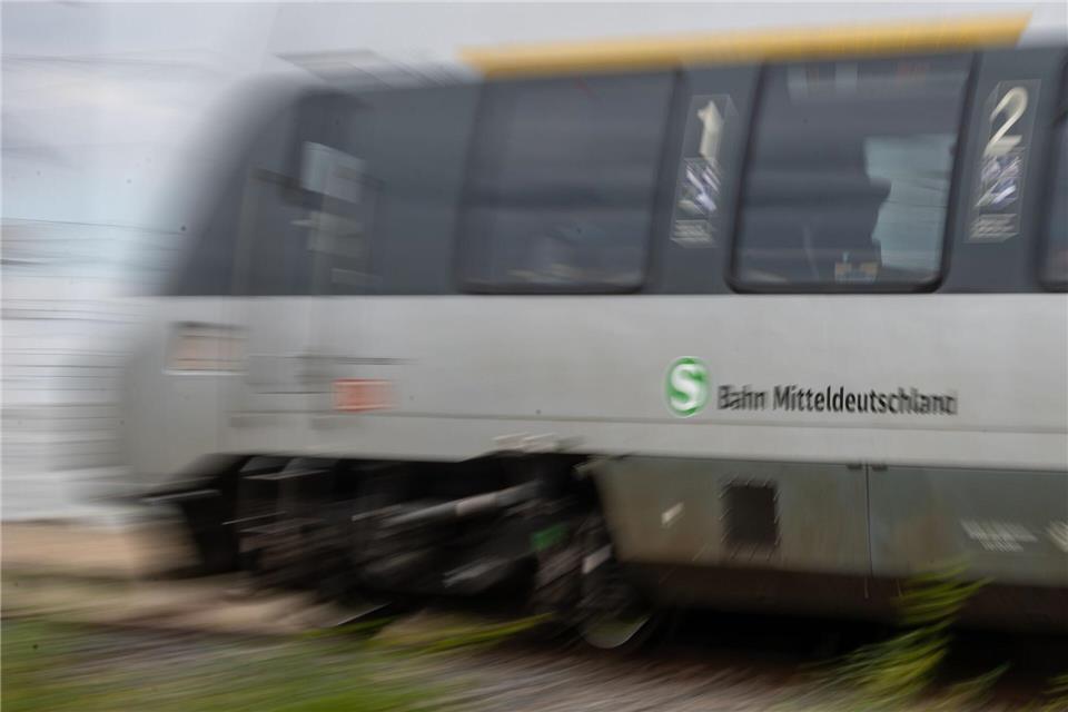 Das Mitteldeutsche S-Bahnnetz II soll ab 2031 mit größeren Kapazitäten an den Start gehen. (Archivbild) Hendrik Schmidt/dpa-Zentralbild/dpa