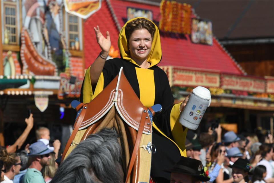 Das Münchner Kindl steht für die Wiesn-Tradition.Felix Hörhager/dpa