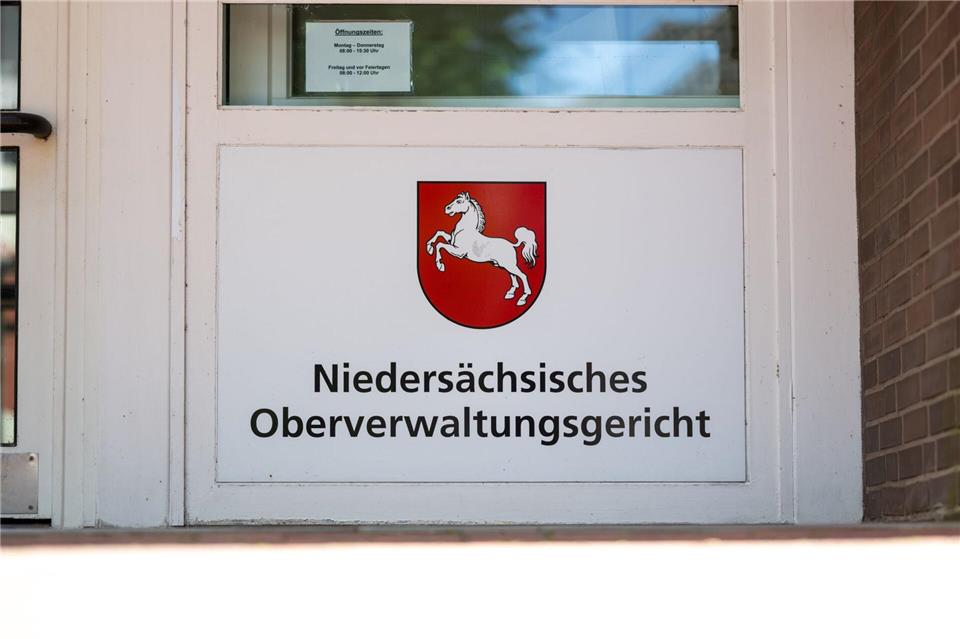 Das Oberverwaltungsgericht in Lüneburg befasst sich nun mit dem Planfeststellungsbeschluss des LBEG, gegen den die Umwelthilfe klagt. (Symbolbild)Philipp Schulze/dpa