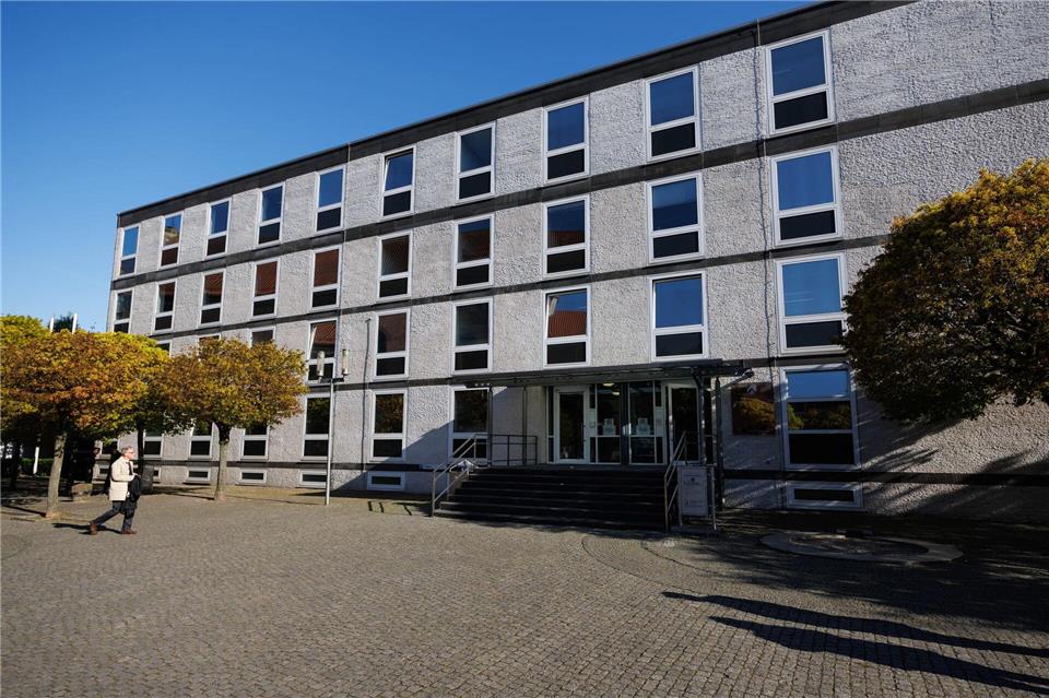 Das Oberverwaltungsgericht in Münster hat eine Entscheidung zu einem Umzugswunsch einer Lehrerin aus dem Kreis Recklinghausen getroffen. (Symbolbild)Friso Gentsch/dpa